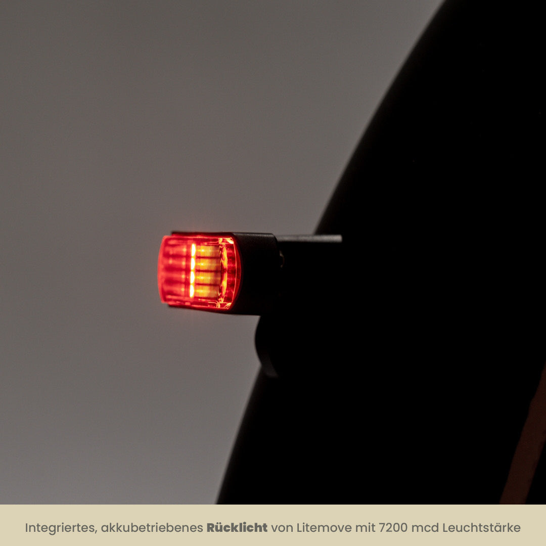 TABI Tiefeinsteiger, Fest verbautes LED-Rücklicht vom Akku betrieben und StVZO-konform