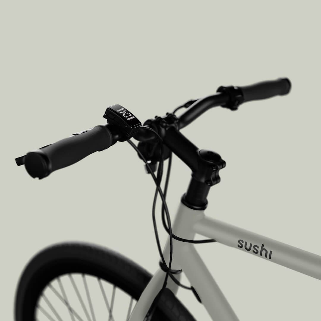 Detailaufnahme vom Lenker des E-Bike Maki 3.0 in grau mit eingeschaltetem Display, zeigt 25 km/h